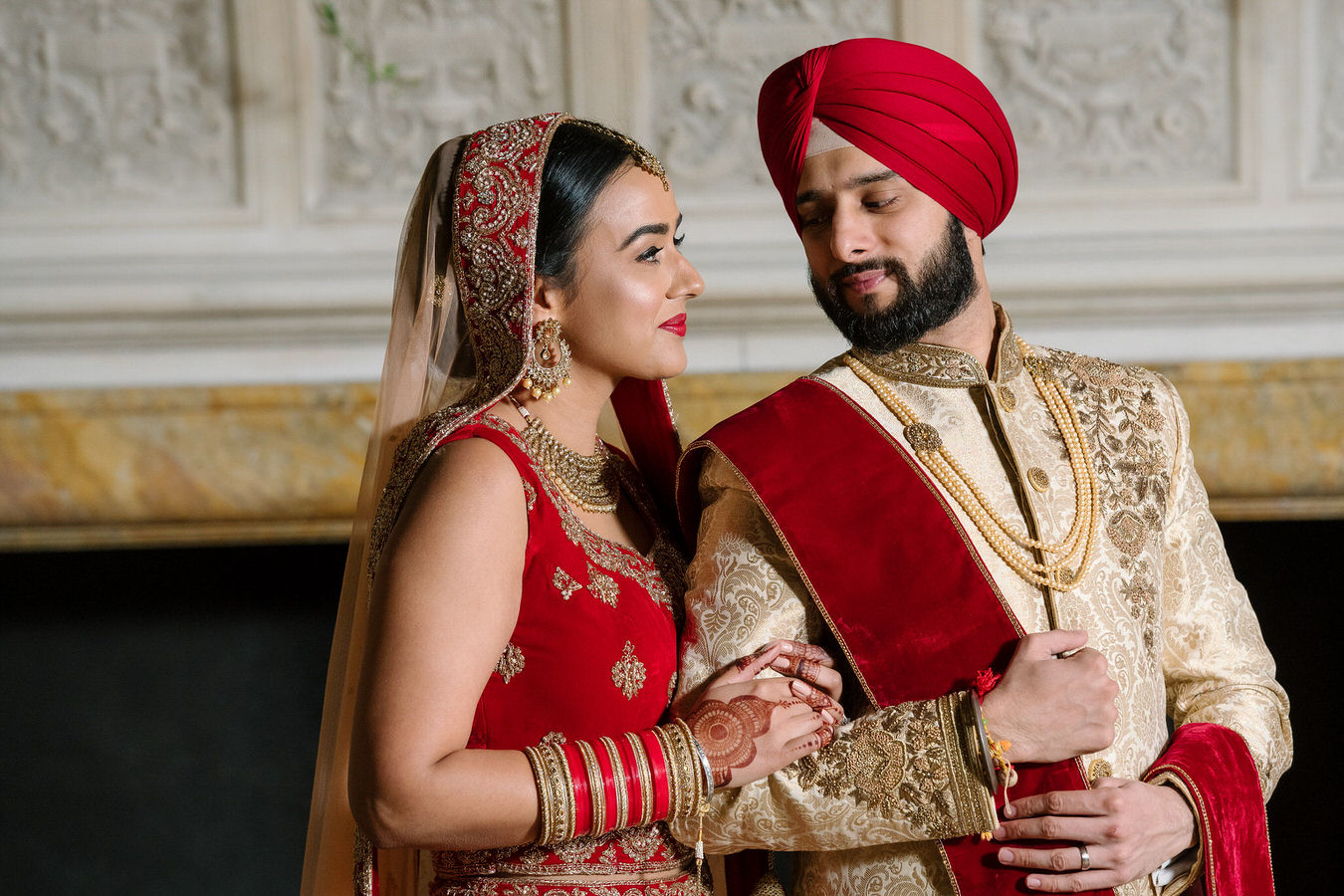 Asian wedding photograph of a London couple
