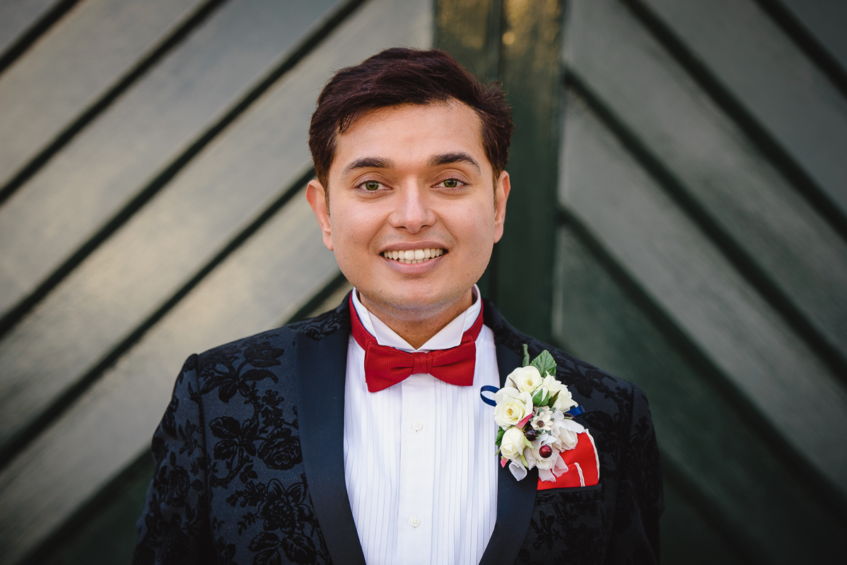 Groom at Richmond Bridge