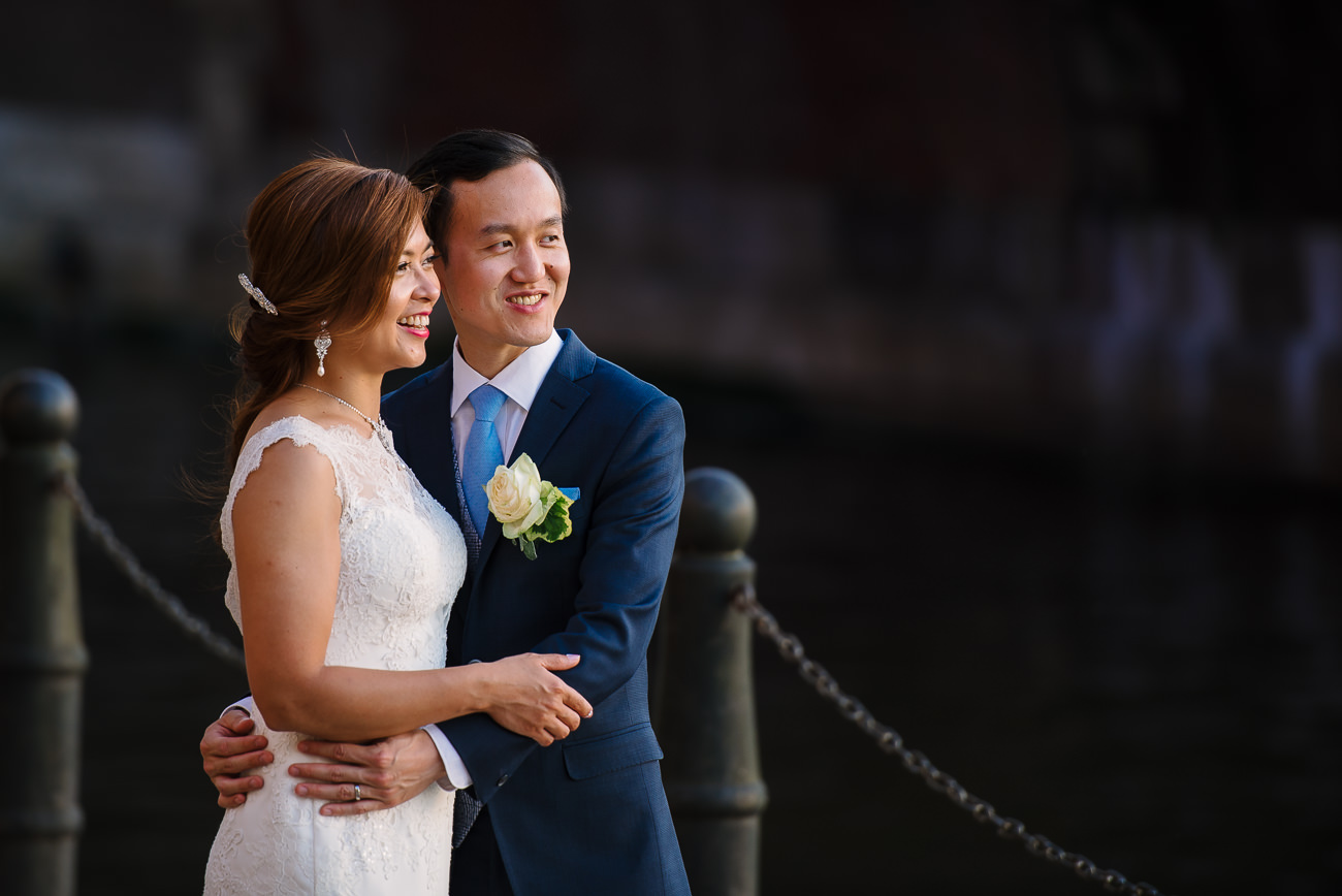 Newly weds in Richmond by the Thames